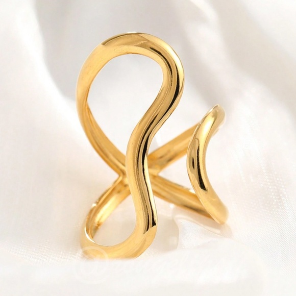 Yellow Gold Tone Stainless Steel Abstract Shape Ring - Picture 2 of 4